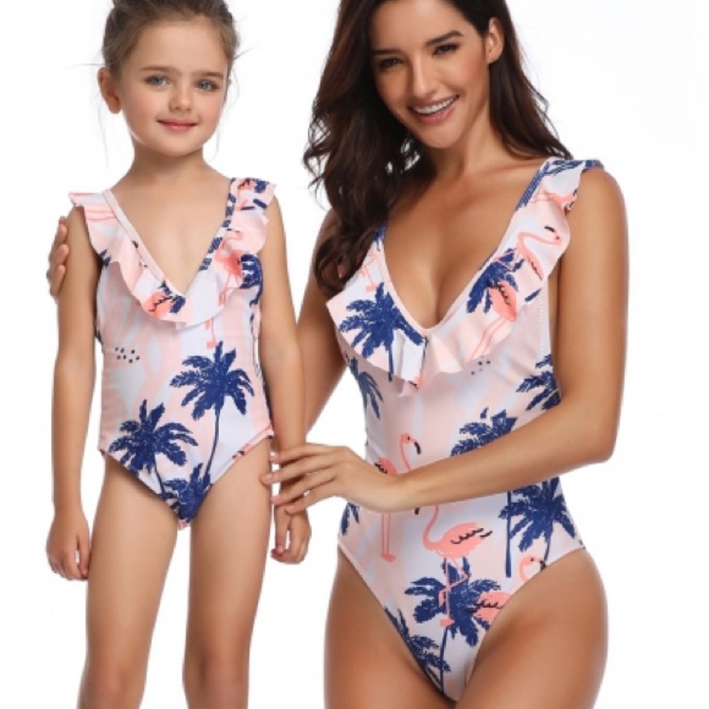 🔥HOT 2 suit 1 price! Mommy & me matching swim